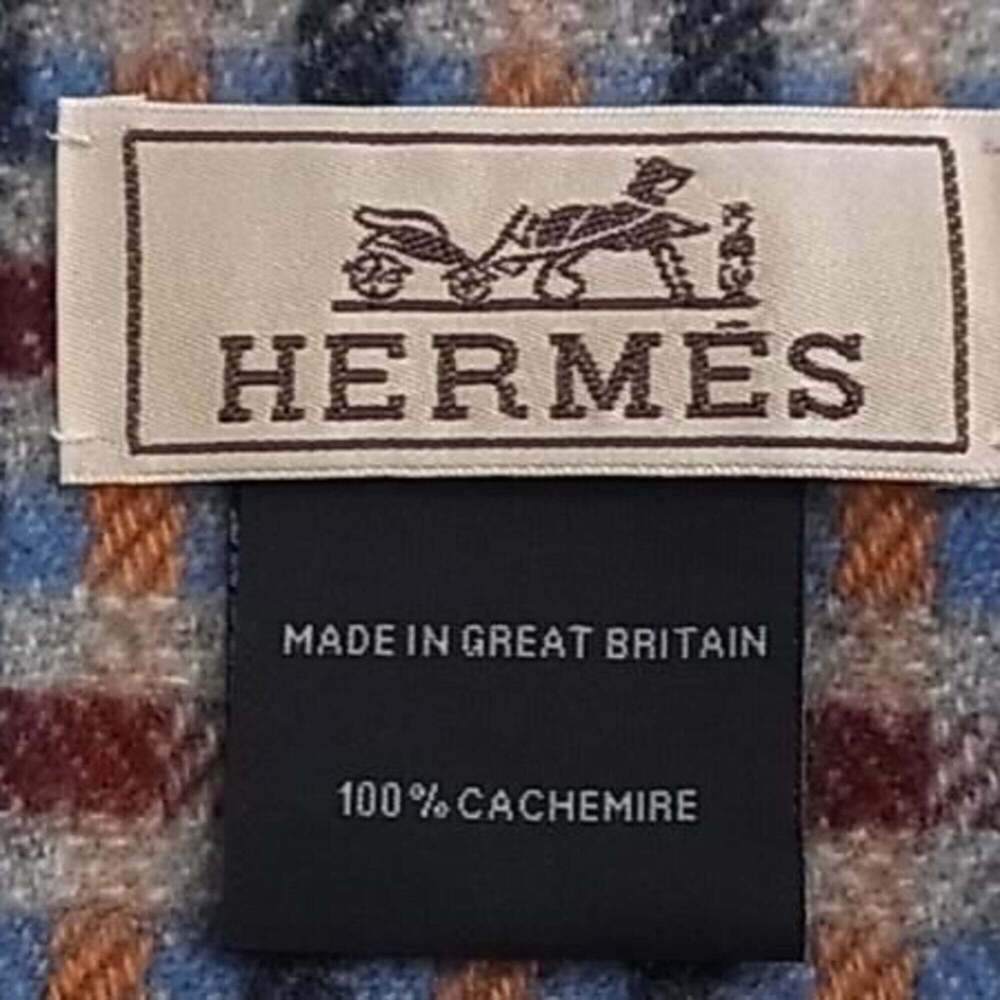 HERMES Red Scarf - Picture 3 of 4